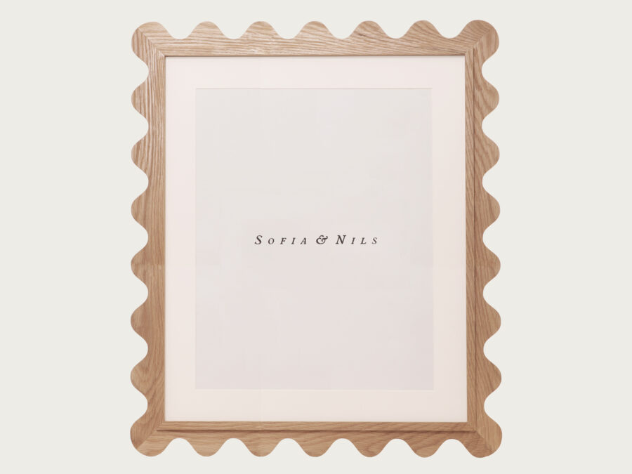 Scallop white oak picture frame 20x28